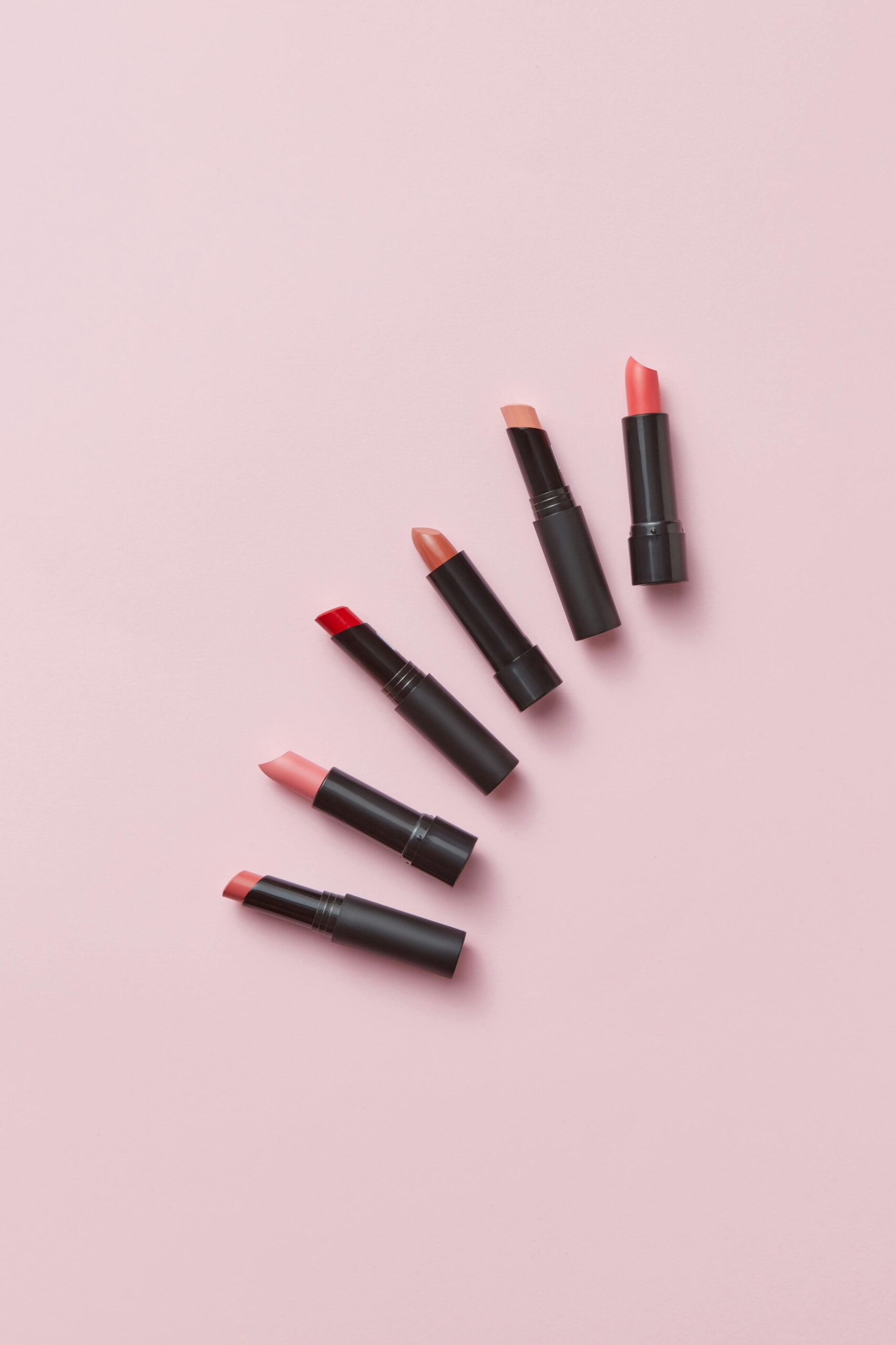 LIP COLOR